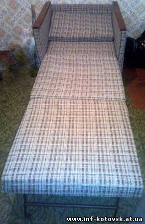 Продам б/у кресло-кровать. В хорошем состоянии. Цена: 350 грн.